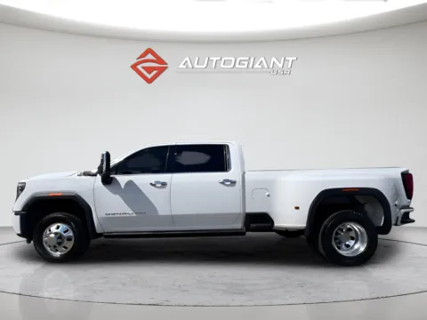 Another view of 2024 GMC Sierra 3500 HD Denali Ultimate for sale in Indianapolis, IN at AutoGiant USA Indianapolis