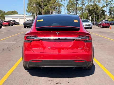 More photos of 2018 Tesla Model X 100D at AutoGiant USA Indianapolis, IN