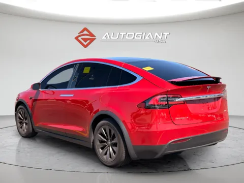 More photos of 2018 Tesla Model X 100D at AutoGiant USA Indianapolis, IN