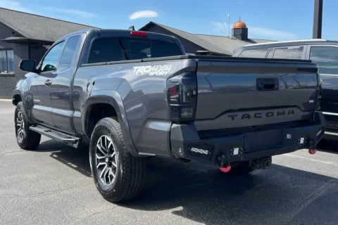 More photos of 2022 Toyota Tacoma TRD Sport at AutoGiant USA Indianapolis, IN