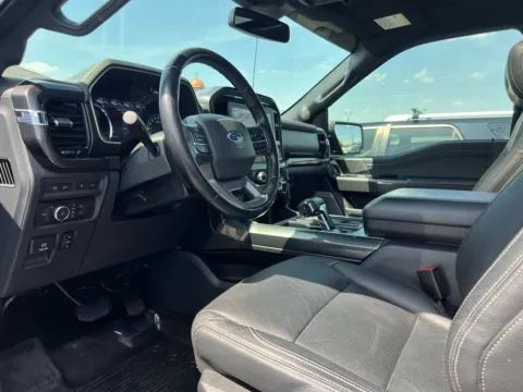 Photos of 2021 Ford F-150 XLT for sale in Indianapolis, IN at AutoGiant USA Indianapolis
