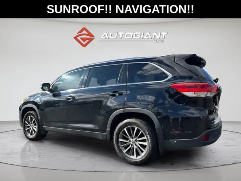 More photos of 2019 Toyota Highlander XLE at AutoGiant USA Indianapolis, IN