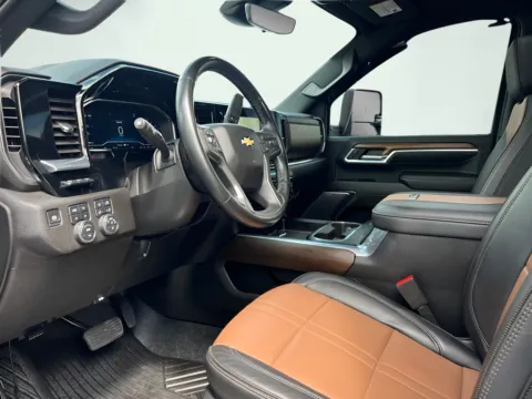 Photos of 2024 Chevrolet Silverado 2500HD High Country for sale in Indianapolis, IN at AutoGiant USA Indianapolis