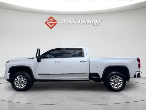 Another view of 2024 Chevrolet Silverado 2500HD High Country for sale in Indianapolis, IN at AutoGiant USA Indianapolis