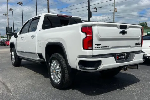 More photos of 2024 Chevrolet Silverado 2500HD High Country at AutoGiant USA Indianapolis, IN