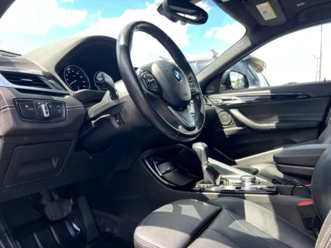 Photos of 2018 BMW X2 xDrive28i for sale in Indianapolis, IN at AutoGiant USA Indianapolis