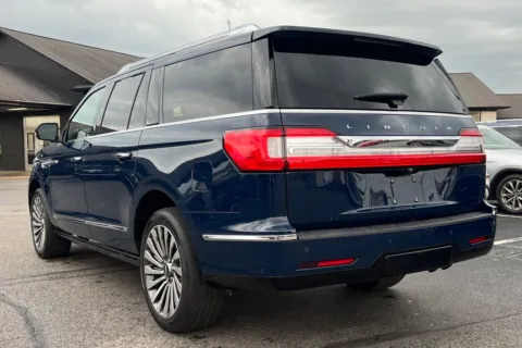 More photos of 2019 Lincoln Navigator L Reserve at AutoGiant USA Indianapolis, IN