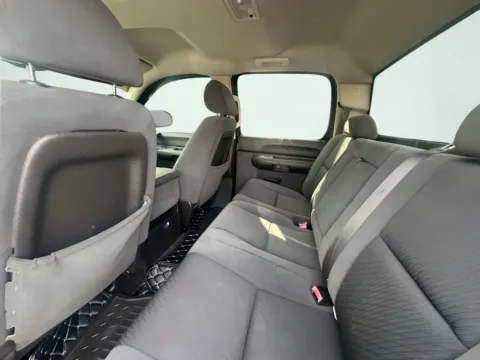 Another view of 2007 Chevrolet Silverado 1500 LT for sale in Indianapolis, IN at AutoGiant USA Indianapolis