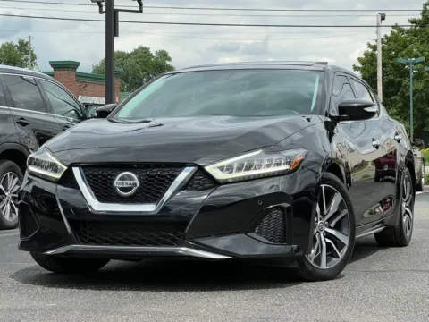 Black 2019 Nissan Maxima 3.5 SL for sale in Indianapolis, IN