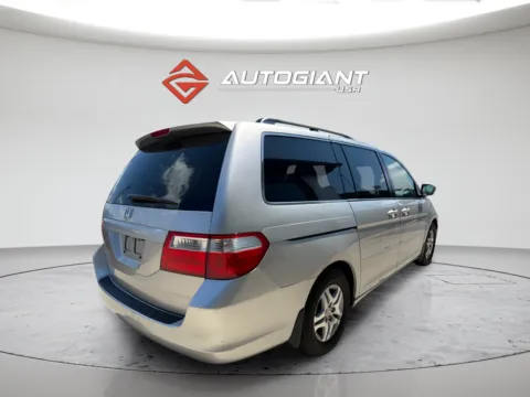 More photos of 2006 Honda Odyssey EX-L at AutoGiant USA Indianapolis, IN