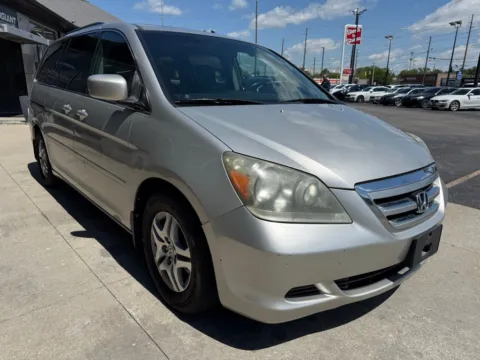 More photos of 2006 Honda Odyssey EX-L at AutoGiant USA Indianapolis, IN