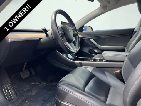 Photos of 2018 Tesla Model 3 Long Range for sale in Indianapolis, IN at AutoGiant USA Indianapolis