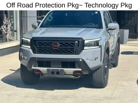White 2022 Nissan Frontier PRO-4X for sale in Indianapolis, IN