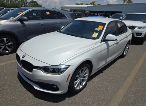 White 2018 BMW 3 Series 320i for sale in Indianapolis, IN