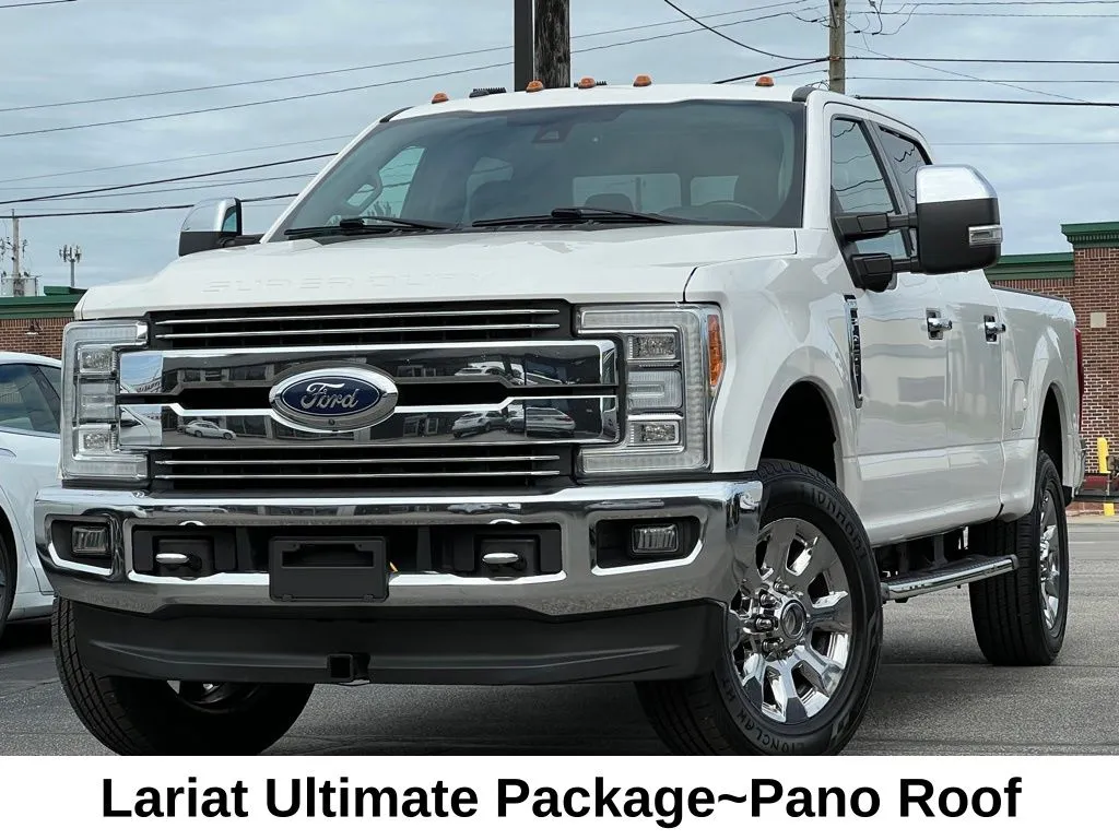 2017 Ford F-250 Lariat 4x4 Crew Cab 8' Box's photo