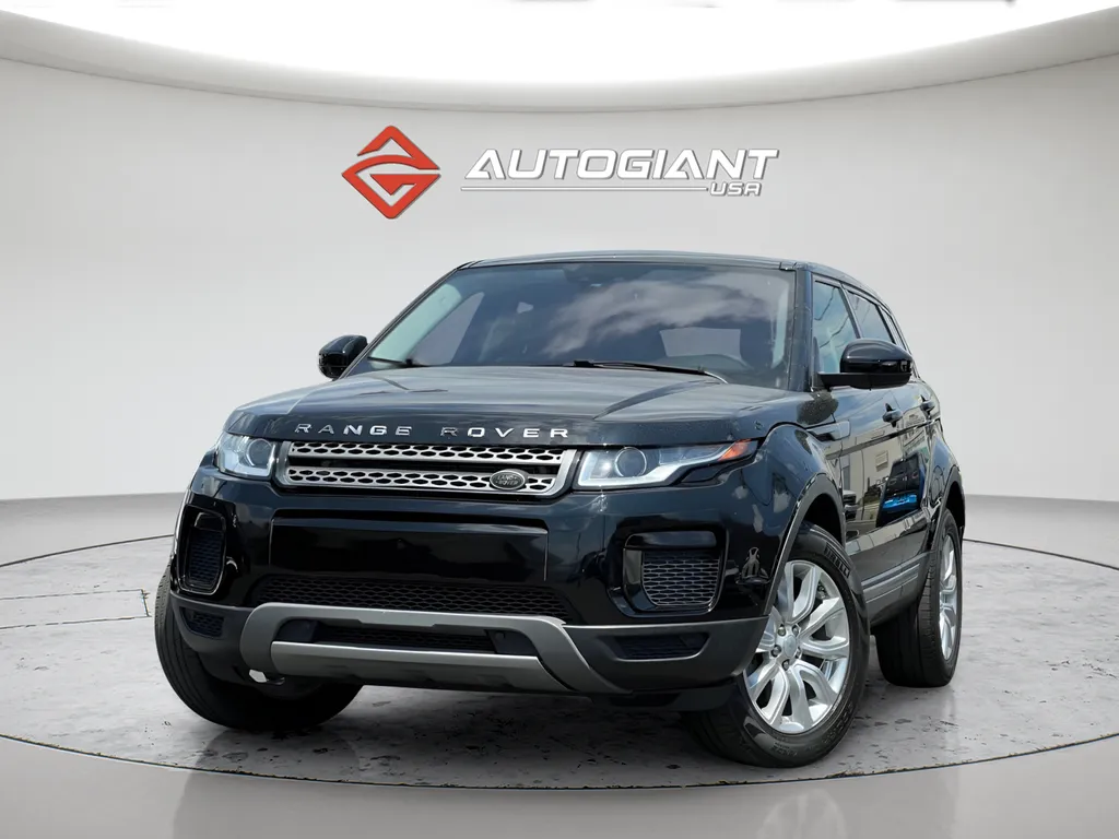 Unknown 2019 Land Rover Range Rover Evoque SE for sale in Indianapolis, IN