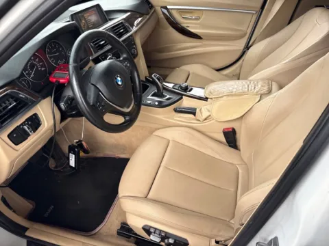 More photos of 2016 BMW 3 Series 328i at AutoGiant USA Indianapolis, IN
