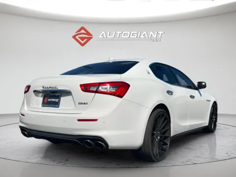 More photos of 2018 Maserati Ghibli at AutoGiant USA Indianapolis, IN