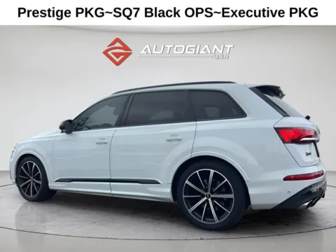 More photos of 2021 Audi SQ7 Prestige at AutoGiant USA Indianapolis, IN