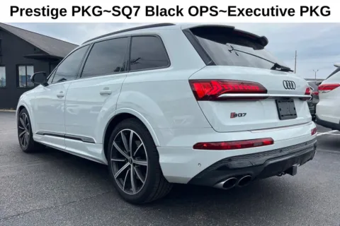 More photos of 2021 Audi SQ7 Prestige at AutoGiant USA Indianapolis, IN