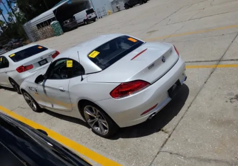 Photos of 2015 BMW Z4 sDrive35i for sale in Indianapolis, IN at AutoGiant USA Indianapolis