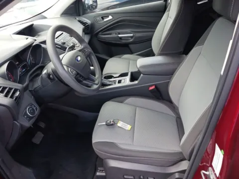 More photos of 2017 Ford Escape SE at AutoGiant USA Indianapolis, IN