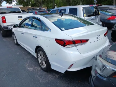 More photos of 2018 Hyundai Sonata Limited at AutoGiant USA Indianapolis, IN