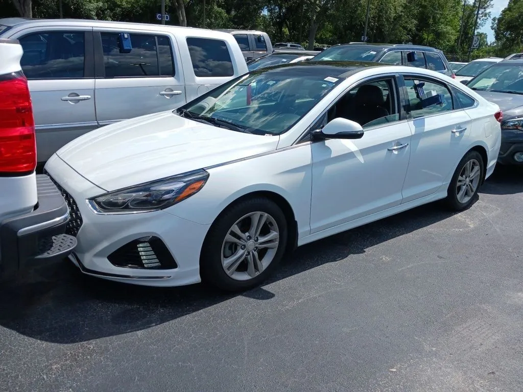 White 2018 Hyundai Sonata Limited for sale in Indianapolis, IN