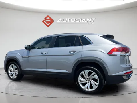 More photos of 2020 Volkswagen Atlas Cross Sport 3.6L V6 SEL at AutoGiant USA Indianapolis, IN