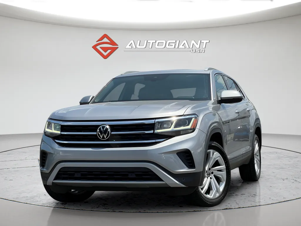 Silver 2020 Volkswagen Atlas Cross Sport 3.6L V6 SEL for sale in Indianapolis, IN