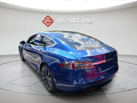 More photos of 2020 Tesla Model S Long Range at AutoGiant USA Indianapolis, IN
