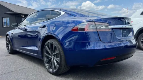More photos of 2020 Tesla Model S Long Range at AutoGiant USA Indianapolis, IN
