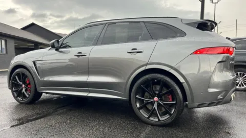More photos of 2019 Jaguar F-PACE SVR at AutoGiant USA Indianapolis, IN