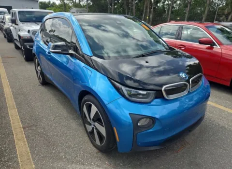 More photos of 2017 BMW i3 94Ah w/Range Extender at AutoGiant USA Indianapolis, IN