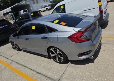 Photos of 2019 Honda Civic EX for sale in Indianapolis, IN at AutoGiant USA Indianapolis