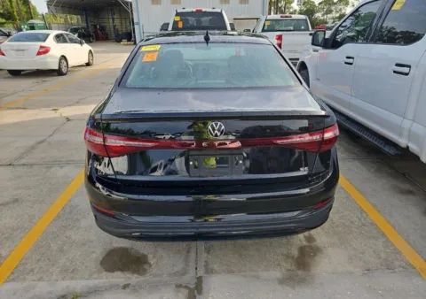 Another view of 2025 Volkswagen Jetta 1.5T SE for sale in Indianapolis, IN at AutoGiant USA Indianapolis