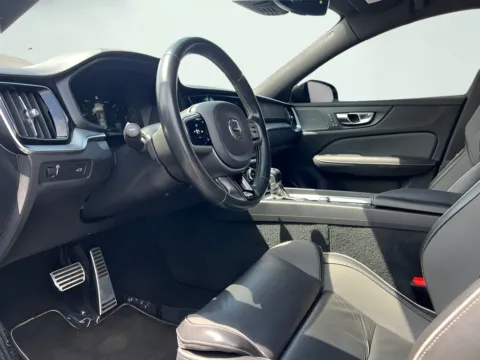 Photos of 2020 Volvo S60 T5 R-Design for sale in Indianapolis, IN at AutoGiant USA Indianapolis