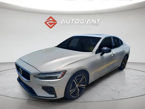 Gray 2020 Volvo S60 T5 R-Design for sale in Indianapolis, IN