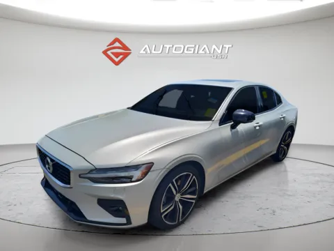 Gray 2020 Volvo S60 T5 R-Design for sale in Indianapolis, IN