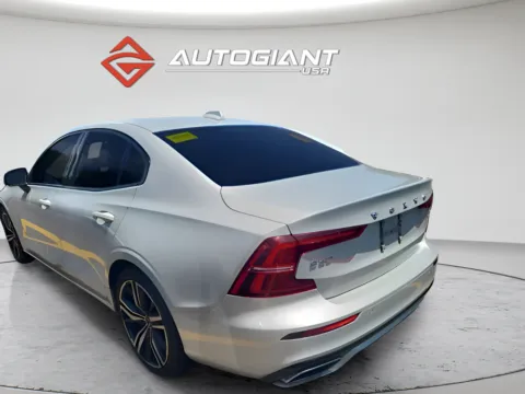 Photos of 2020 Volvo S60 T5 R-Design for sale in Indianapolis, IN at AutoGiant USA Indianapolis