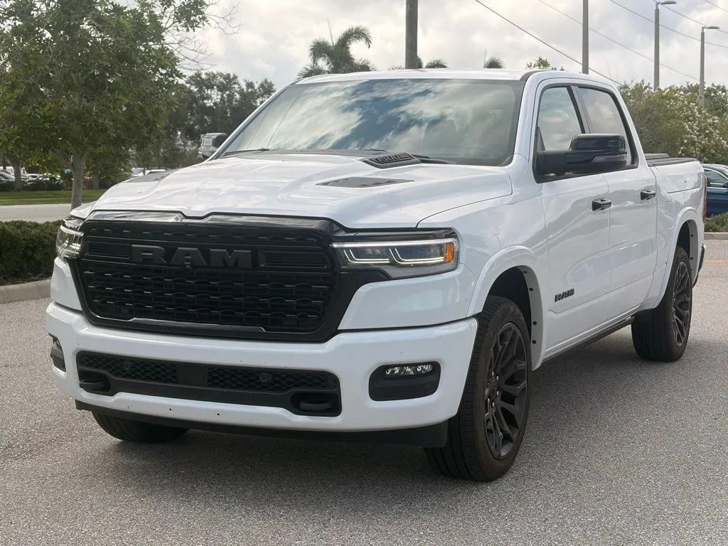 2025 RAM 1500 Limited 4x4 Crew Cab 5'7's photo