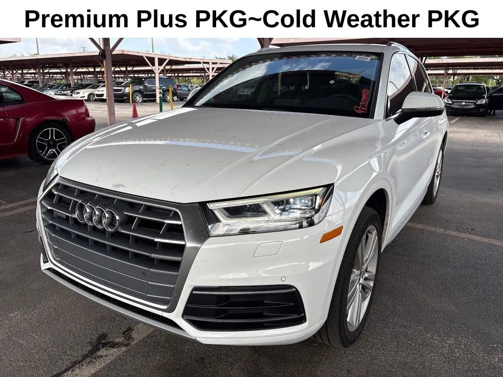 2018 Audi Q5 2.0T quattro S tronic Premium Plus's photo