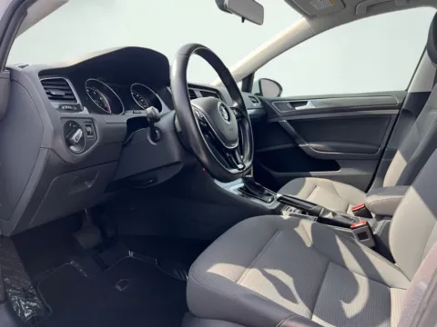 Photos of 2019 Volkswagen Golf SportWagen S for sale in Indianapolis, IN at AutoGiant USA Indianapolis