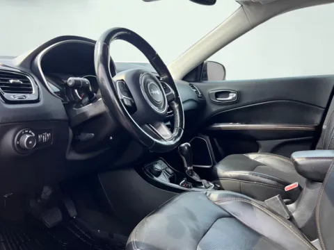 Photos of 2018 Jeep Compass Limited for sale in Indianapolis, IN at AutoGiant USA Indianapolis