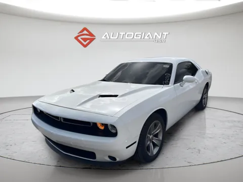 White 2019 Dodge Challenger SXT for sale in Indianapolis, IN