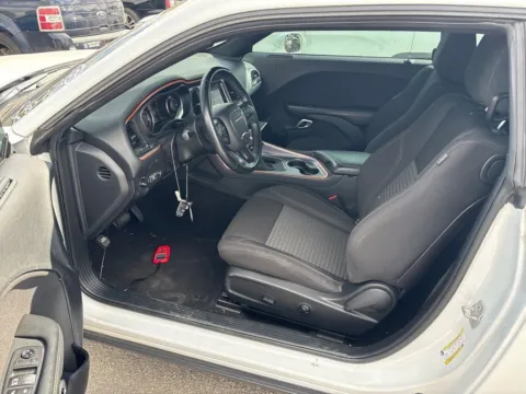 More photos of 2019 Dodge Challenger SXT at AutoGiant USA Indianapolis, IN