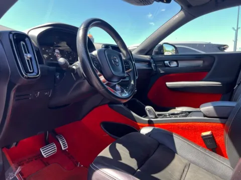 Photos of 2019 Volvo XC40 R-Design for sale in Indianapolis, IN at AutoGiant USA Indianapolis