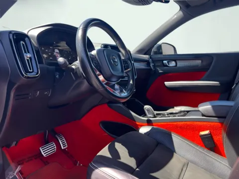 Photos of 2019 Volvo XC40 R-Design for sale in Indianapolis, IN at AutoGiant USA Indianapolis