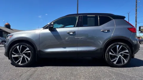 Another view of 2019 Volvo XC40 R-Design for sale in Indianapolis, IN at AutoGiant USA Indianapolis