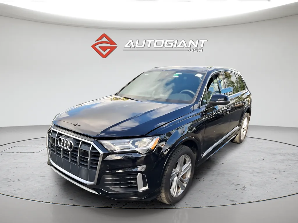 Black 2021 Audi Q7 55 Premium Plus for sale in Indianapolis, IN